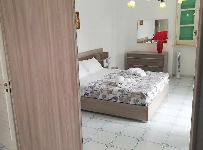 Parisi Oda ve Kahvaltı *