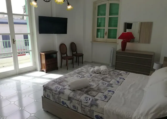 Parisi Oda ve Kahvaltı Bari